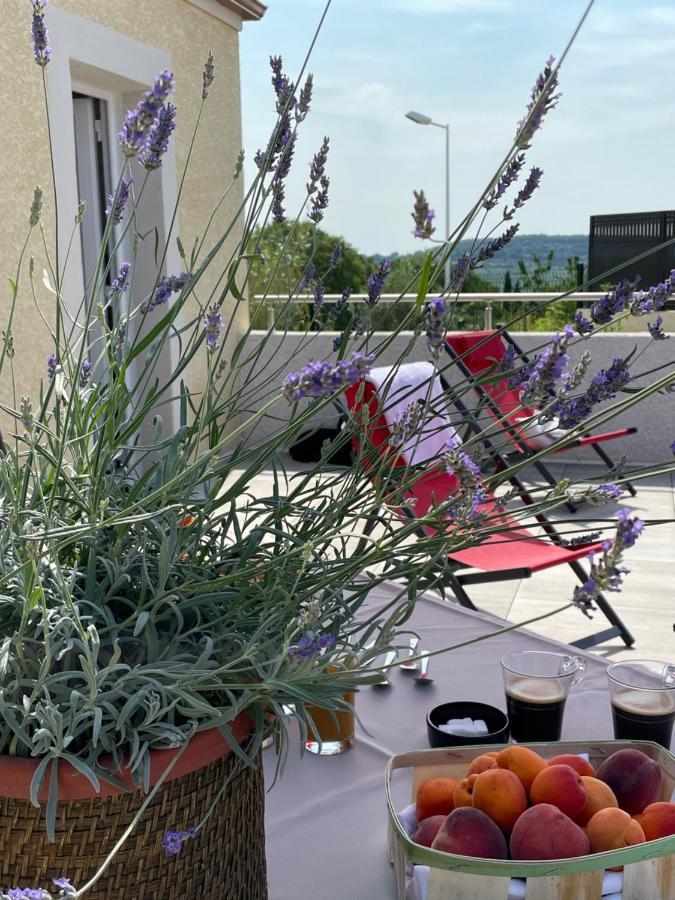 Neffies Val Des Bruyeres - Gite 15Mn Pezenas Avec Terrasse Et Cour Close - Parking Privatif Securise - Wifi Ftth Gratuit מראה חיצוני תמונה