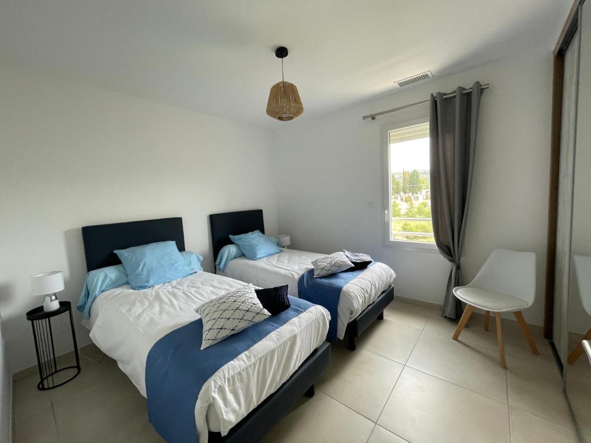 Neffies Val Des Bruyeres - Gite 15Mn Pezenas Avec Terrasse Et Cour Close - Parking Privatif Securise - Wifi Ftth Gratuit מראה חיצוני תמונה